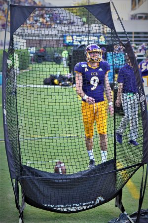 Jake Verity got some practice in the net on the sideline before kicking s 31-yard field goal in the second quarter (Photo by Al Myatt)